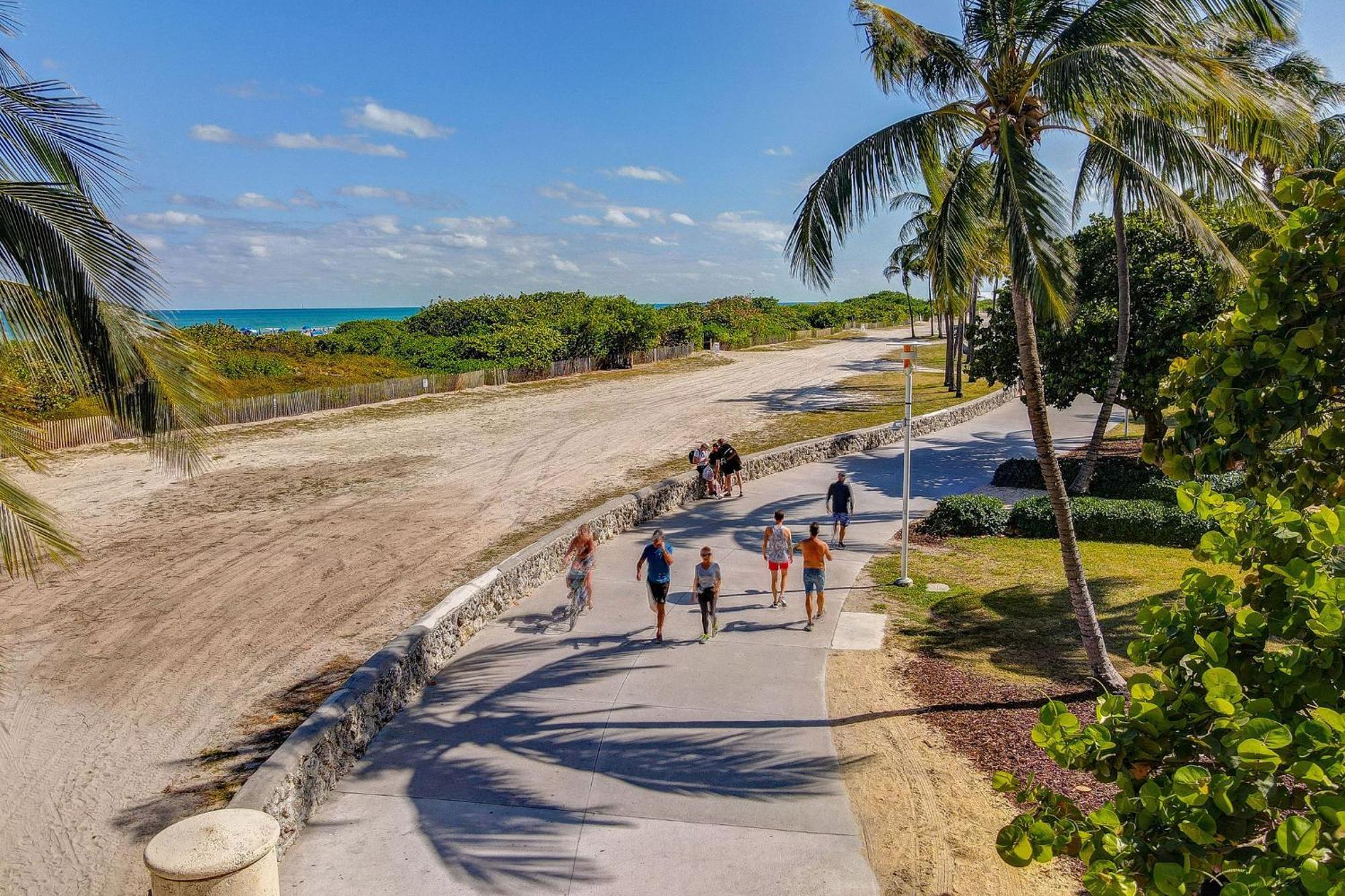 Deco Beachside Apt, W/2 Queen Beds, Washer/Dryer Miami Beach Exterior foto